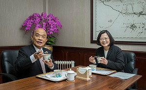 蔡英文：蘇院長挑的擔子有多重我最了解 四年來是支持我的最大力量