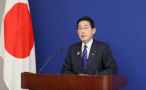 日本擬降級COVID-19等同流感 46%受訪者贊成