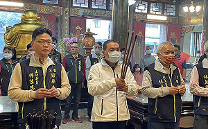 侯友宜初二到三重、新莊拜廟祈福 邀大家外出走春賞燈會 