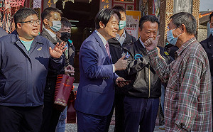 嘉義走春被喊「總統好」 賴清德喊話：重新擦亮綠色執政招牌