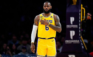 NBA明星賽先發　詹皇第10次成票王