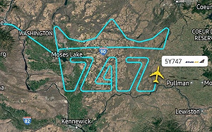 「空中女王」波音747最後之舞 機師空中畫出「747后冠」致敬