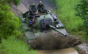 陸軍軍官情侶揚言報案！激烈「前進突刺」畫面全外流 警方曝最新進度