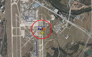 (影) 128人險沒命! 只差30公尺就撞上 FedEx降落驚見下面有飛機 緊急爬升躲撞擊