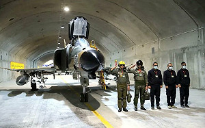 伊朗神秘基地曝光! 深達地下數百米 可放戰機 號稱能承受美軍轟炸