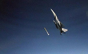 ｢不明物體｣入侵加拿大領空！杜魯道下令擊落 F-22戰機緊急升空開火