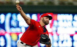 小熊隊加深牛棚 網羅前美聯新人王