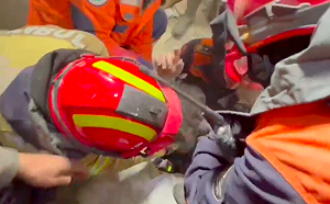 土耳其強震147小時過後 10歲小女孩奇蹟式獲救