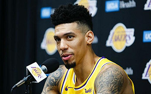 遭火箭裁掉　冠軍射手格林加盟騎士