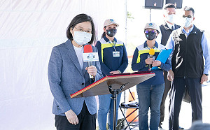 視察高雄水情   蔡英文：梅雨前做好抗旱準備