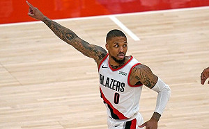 Lillard砍40分　湖人詹皇缺陣吞敗