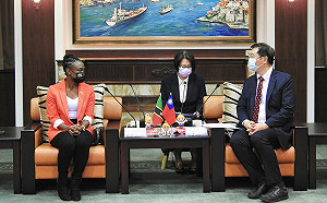 聖克里斯多福副部長拜會高市府  聚焦青年、女性議題盼深化城市交流