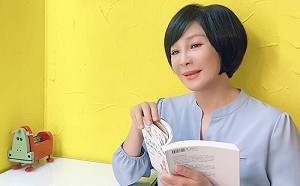 吳淡如道歉送網千元胸針？真相曝光