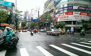 配合補上班日 新北市公車依平日班次營運