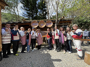 新北首座泰雅原民家屋落成 德拉楠實小打造微型部落 