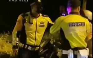 三個專業的 對付不了一個業餘的！江西3警查酒駕 反遭刺死