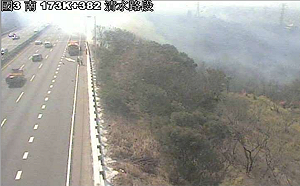 國道邊坡「起火事件」今年已44起！高公局：露天燃燒最高可處10萬元