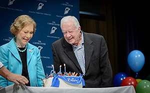 棄台建交中國的美前總統卡特 返家進入安寧照護