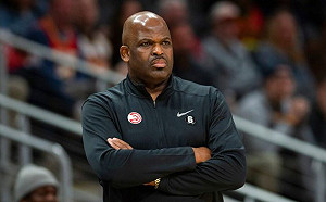 老鷹主帥被開除！能否重演老八傳奇