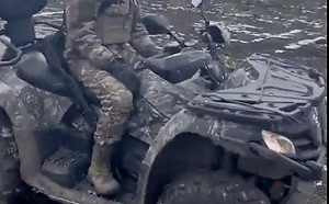 (影) 烏軍機動坦克獵殺隊出動！ 網傳俄軍6坦克被遺棄在雪地中