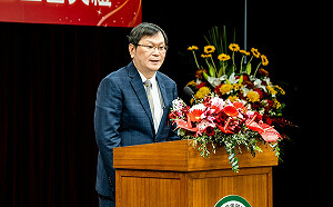 疫苗採購是防疫最大「挫敗」？莊人祥被「她」狠批用詞失當