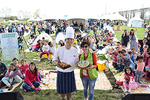 與草共生青農大躍進 型男廚神一把手煮出家鄉味