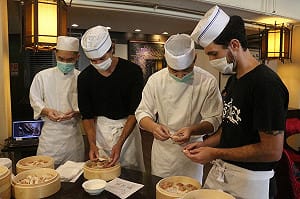 老外玩台北！親手製作小籠包最令人難忘