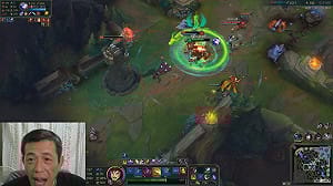 《英雄聯盟》史上最強遊戲阿伯！50歲人氣實況主閃電狼也想跟他對戰