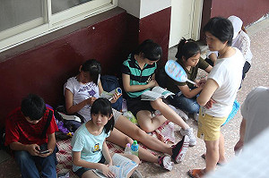 520反年改撞期會考  家長：勿變更考場