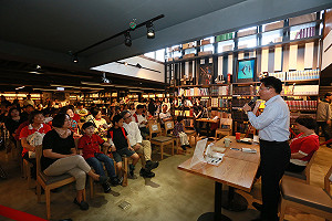 空白才能無限發展！林佳龍夫妻籲讓孩子適性學習