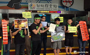 柯文哲巨變？松菸護樹團體爆：市長室主導毀樹斷根