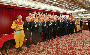 影)台灣搜救隊在土耳其紀錄片曝光 陳揆：期許搜救實力不斷升級