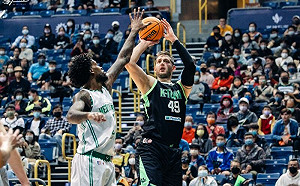 庫薩斯剛傷癒歸隊　林任鴻又傳膝傷