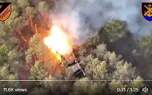 (影)精準打擊！美援「神劍」命中俄軍彈藥運輸車 產生連環爆