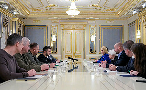 美財政部長突訪基輔 宣布援助額外12億美元