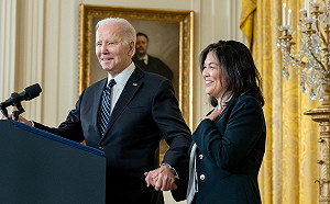 首位中國移民後裔首長！ 拜登提名蘇維思為勞工部長
