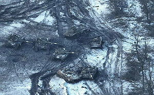 (影) 紐時 : 俄輸掉了規模最大的「坦克決戰」！ 烏軍：至少130輛俄坦克被毀