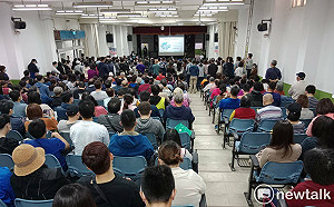 (影)鳳山牛稠埔建全台最大儲能廠   說明會場居民大喊「不當白老鼠」