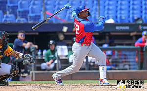 古巴飛彈還在調時差 頻受傷認倒霉