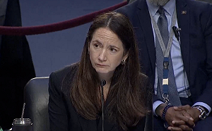 美情報首長：俄國缺彈藥、兵力無力再發動強大攻勢 可能採拖延戰術