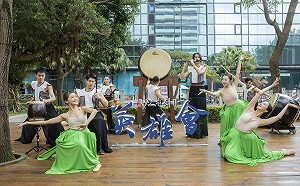 宜蘭力麗明池水劇場「池中劍II-英雄會」4月登場  即起售票  