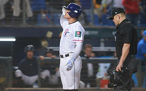 真為你鼓掌!張育成2分砲追平義大利