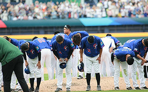 晚接午賽程太操？餅總：球員出狀況