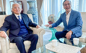 拜會連戰 朱立倫：他期盼團結一致做好重返執政