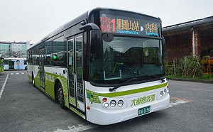 內科3/30起增2快線公車！台北公運處：最密3分鐘一班