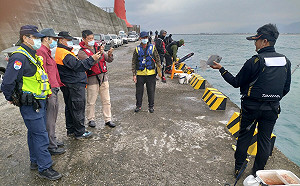 8座商港開放釣魚！港務公司：不到一年湧入17.2萬人