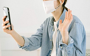 今起輕症免隔離　醫師教5招自保