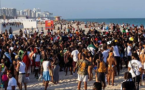 多人運動射出人命！邁阿密海灘兩天兩槍案 市長宣布宵禁「已連三年」