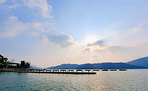 日月潭水位直直落！日管處：封閉「玄光碼頭」右側引橋