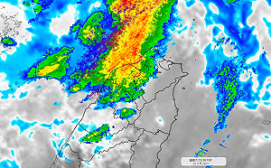 「今年第一雷」響了！北濕涼南高溫 網無奈：台南出太陽